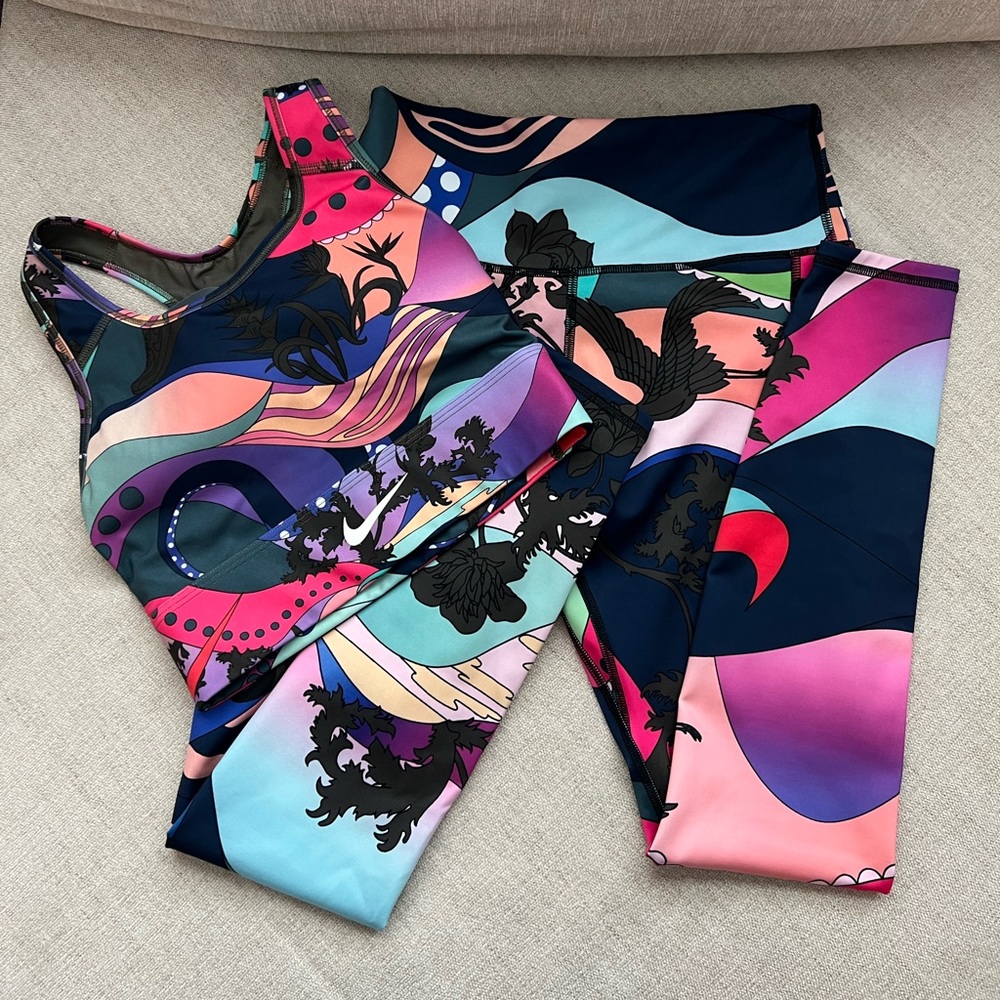 Nike Tropical Workout Set
